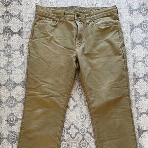 Eddie Bauer Men's Fleece Lined Khaki